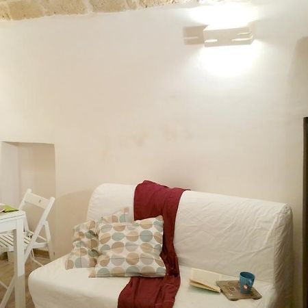 Appartamento Little Tower Bari Esterno foto